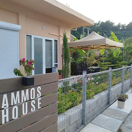 Ammos House - By The Sea Holiday home *
